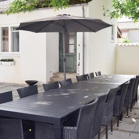 Six-bedroom Holiday In * Rudkøbing