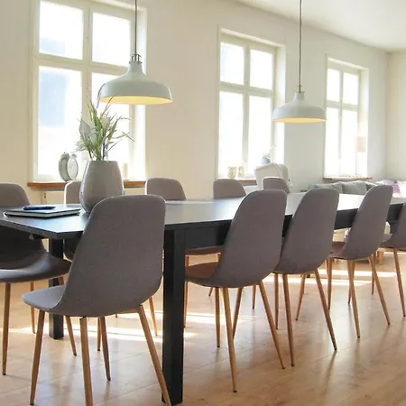 Six-bedroom Holiday In * Rudkøbing